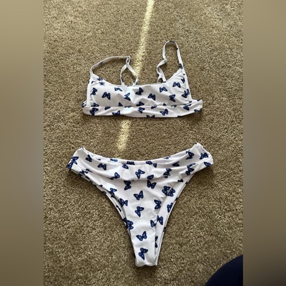 size xs cute bathing suit - Picture 1 of 1